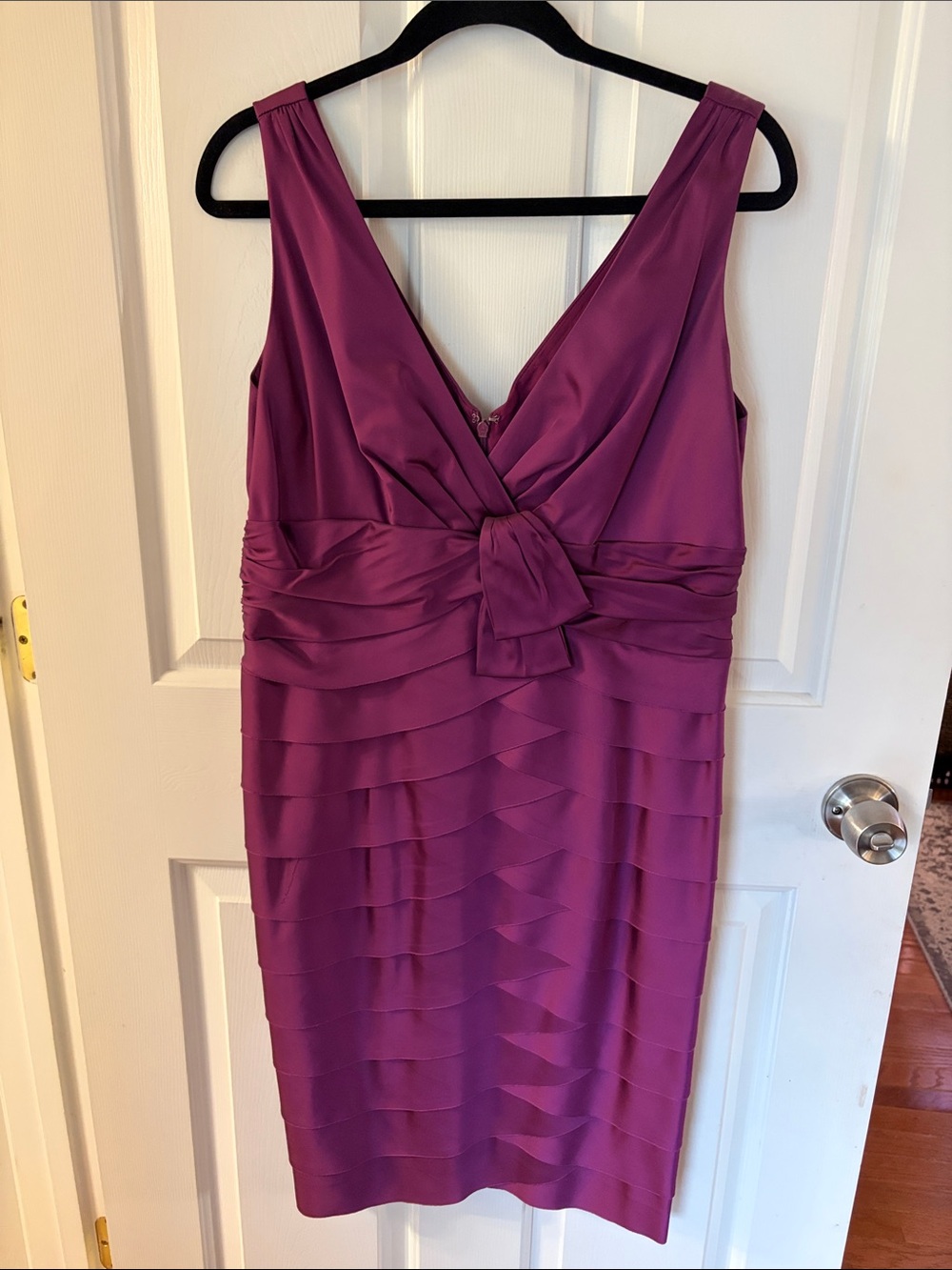 Jones New York Plum Sleeveless V-Neck Ruched Knot Dress